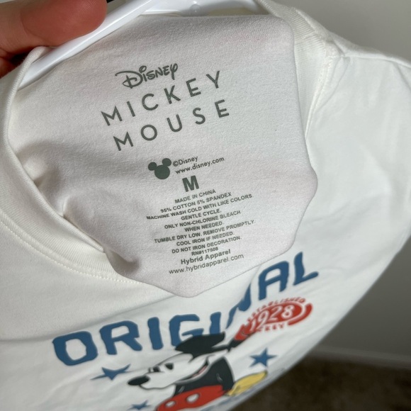 Disney Mickey Mouse White T-Shirt Tee Classic Mickey Mouse Cotton Size M NWT - Picture 6 of 6